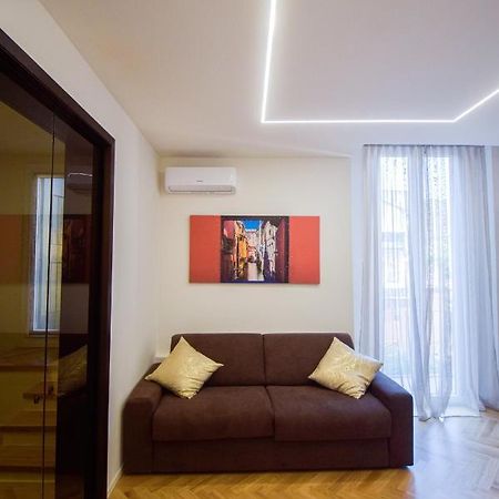 Sibilla Suite Apartment - Via Piella 14 Bologna Exterior photo